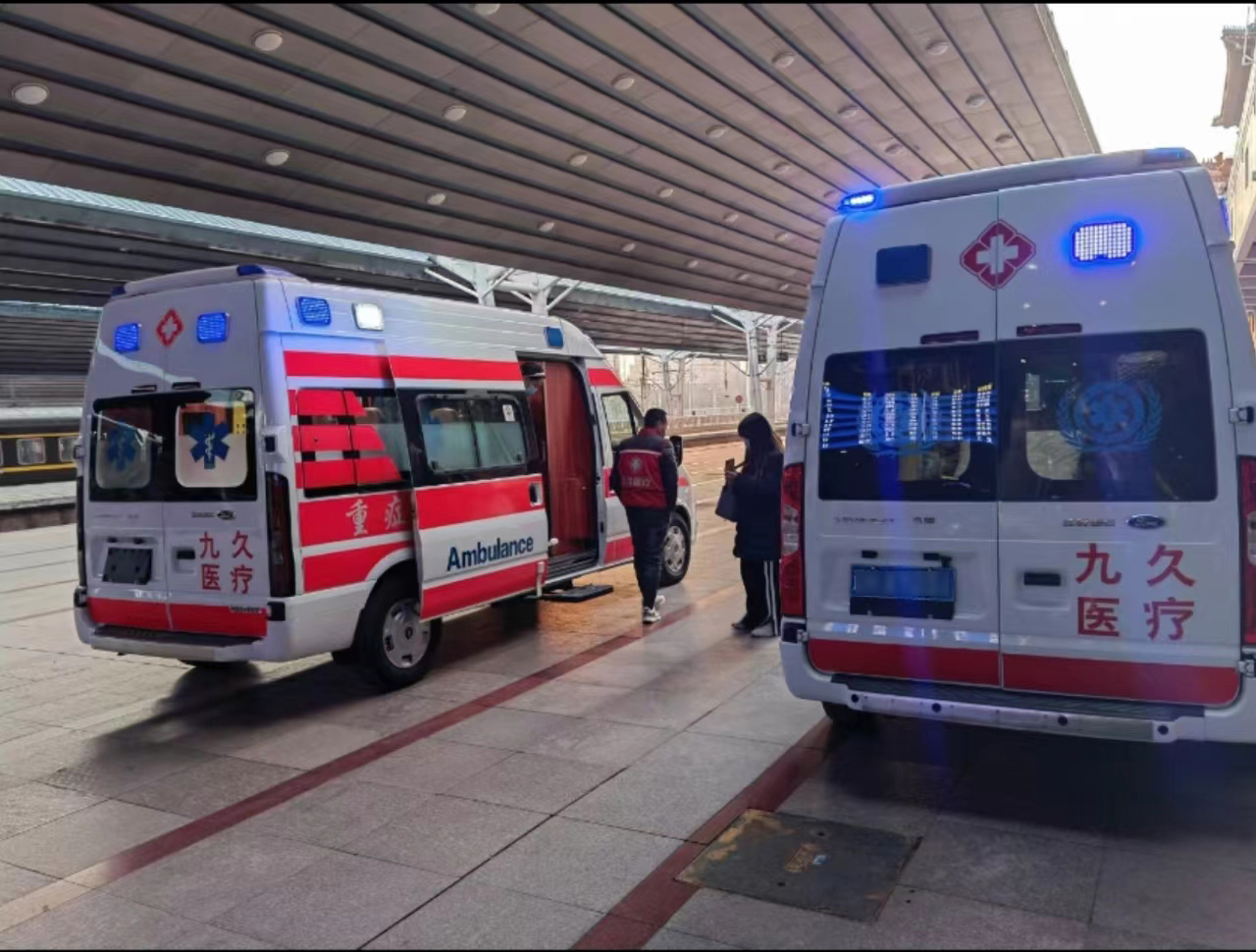 凯里市救护车长途转运